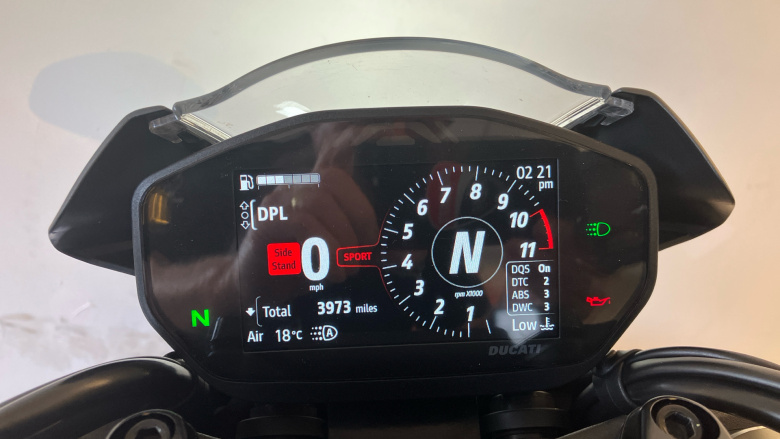 Ducati Monster Plus 937 Red (20MY)